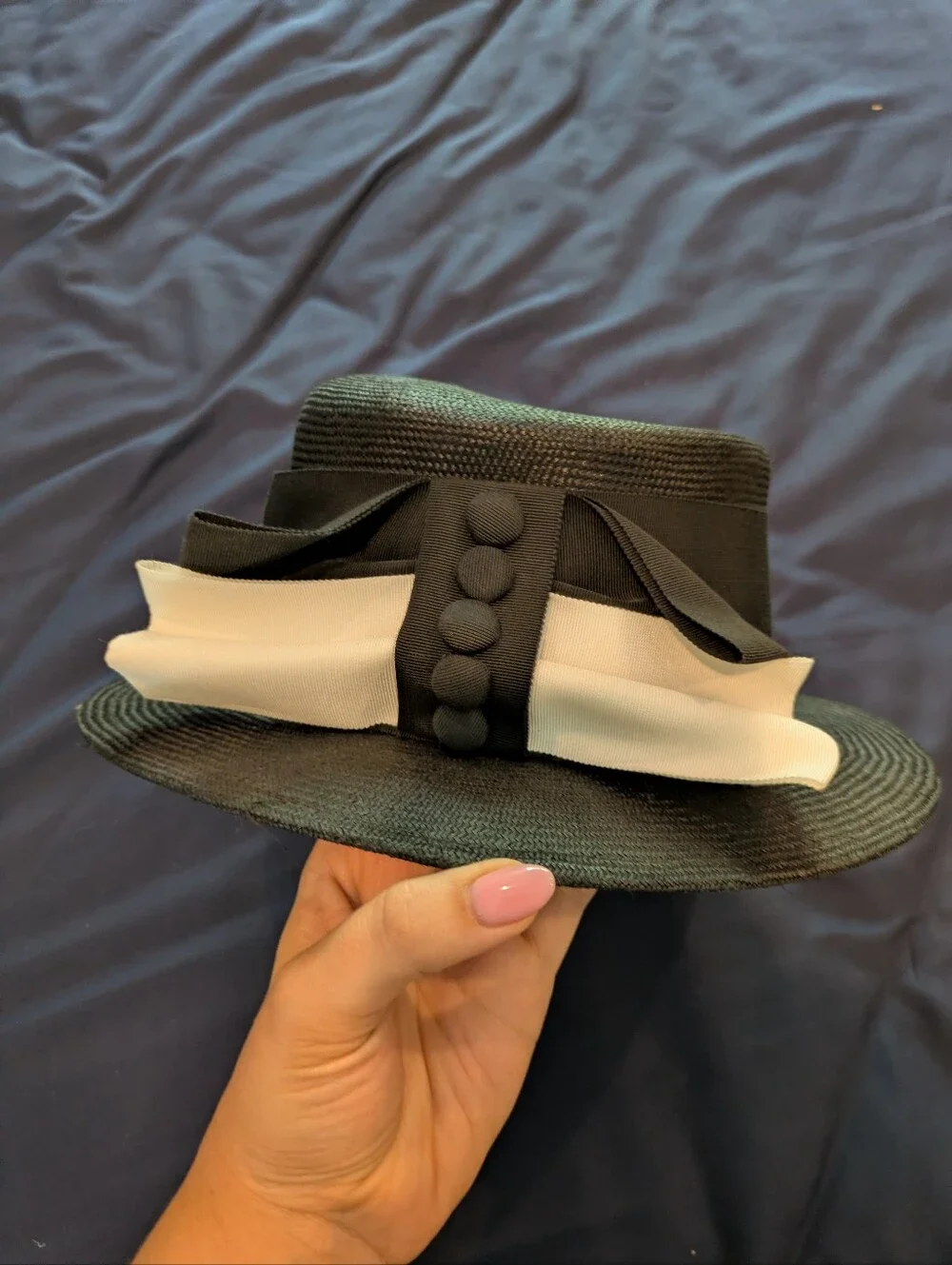 Black Straw Boater Hat with Cream Bow Accent